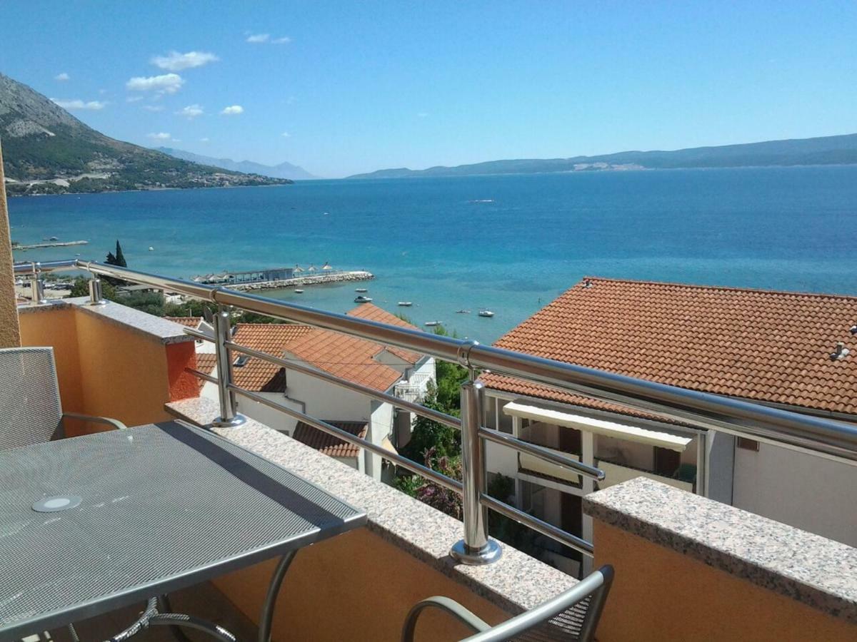 Apartmani "Grgic" Omiš Esterno foto