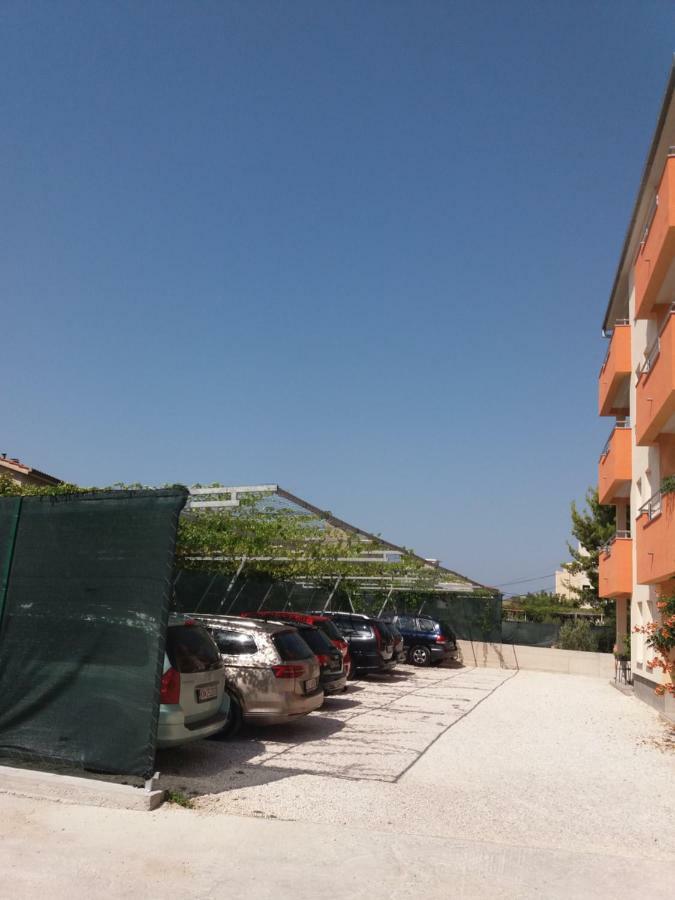 Apartmani "Grgic" Omiš Esterno foto