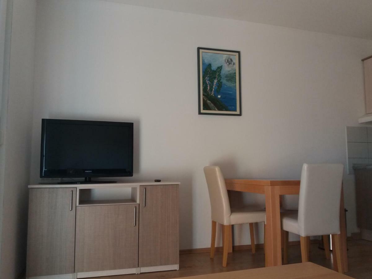 Apartmani "Grgic" Omiš Esterno foto